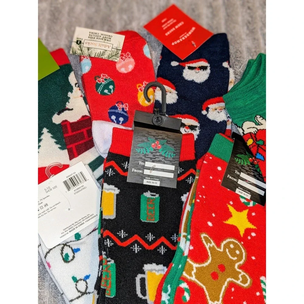 Lot of 9 Pairs Adult Christmas Socks Santa Gingerbread Lights Snoopy Bells‎ NWT